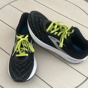 Brooks Hyperion Tempo